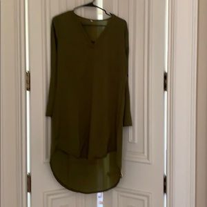 V neck long sleeve lightweight dress